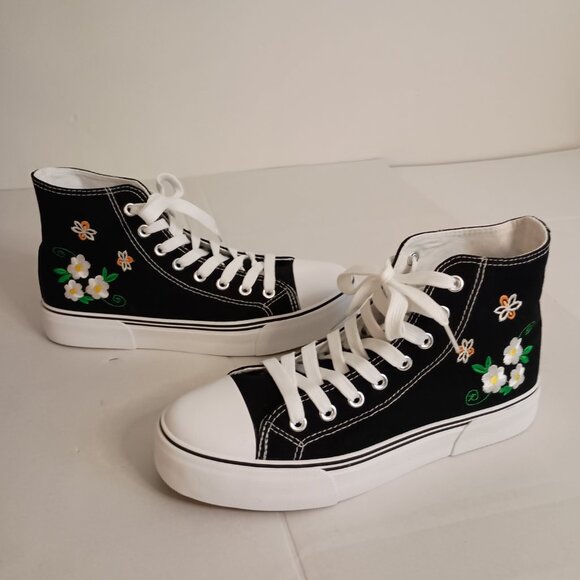Black Embroidered Floral High Top Sneakers Women’s Size 8 NWOT - Picture 13 of 13